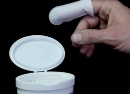 Nakładki na palce do czyszczenia uszu dla psów i kotów Artero Ears Cleaning Wipes 50szt.