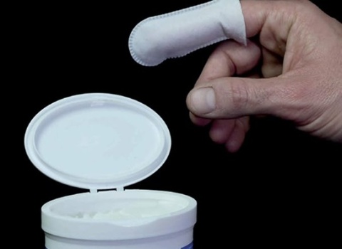 Nakładki na palce do czyszczenia uszu dla psów i kotów Artero Ears Cleaning Wipes 50szt.